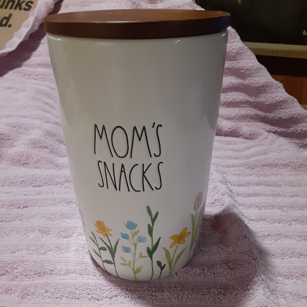 Rae Dunn Canister with Lid